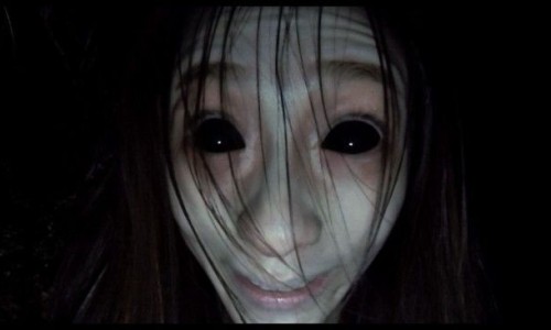 女子骑坐男方身上网女骑男当坐骑的搞笑视频知识网站,分享女生骑坐在男生脖子上的注意事项大全